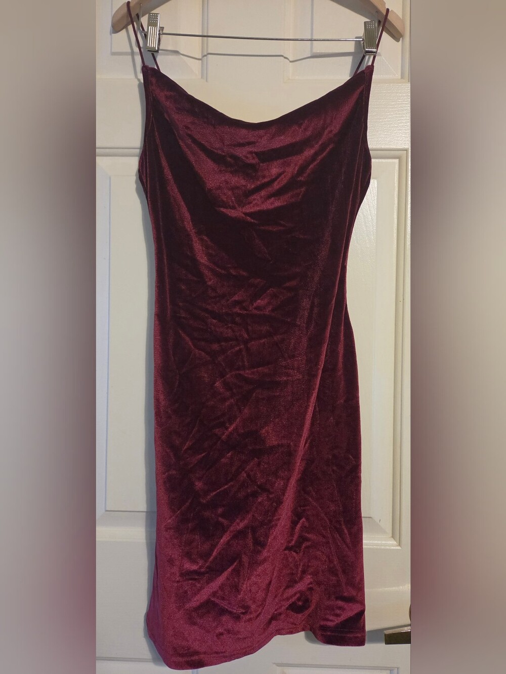 SHEIN Burgundy Velvet Strapless Slip Dress